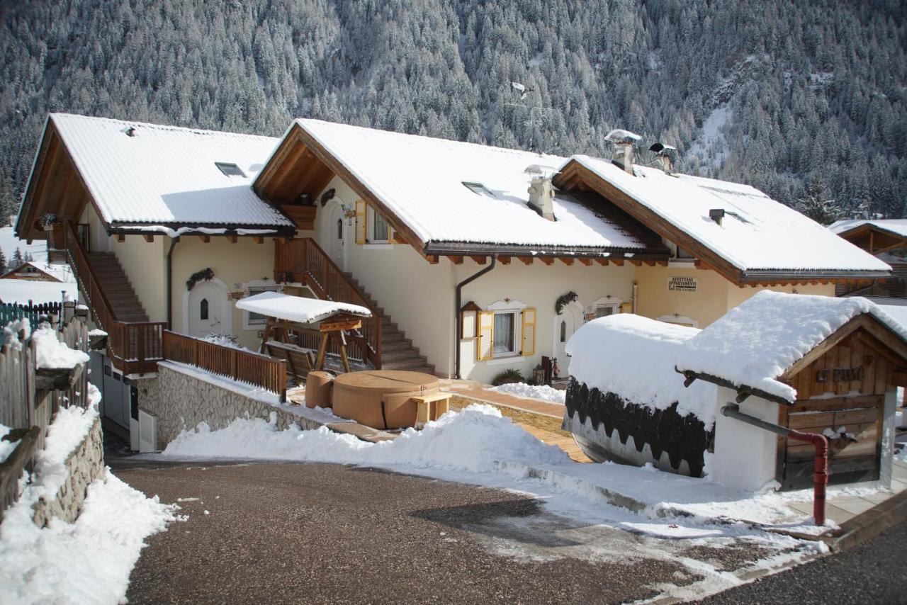 Residence Le Rose Pozza di Fassa Exterior photo