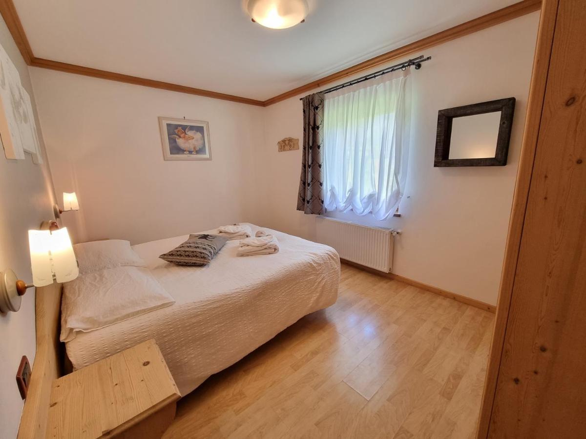 Residence Le Rose Pozza di Fassa Exterior photo