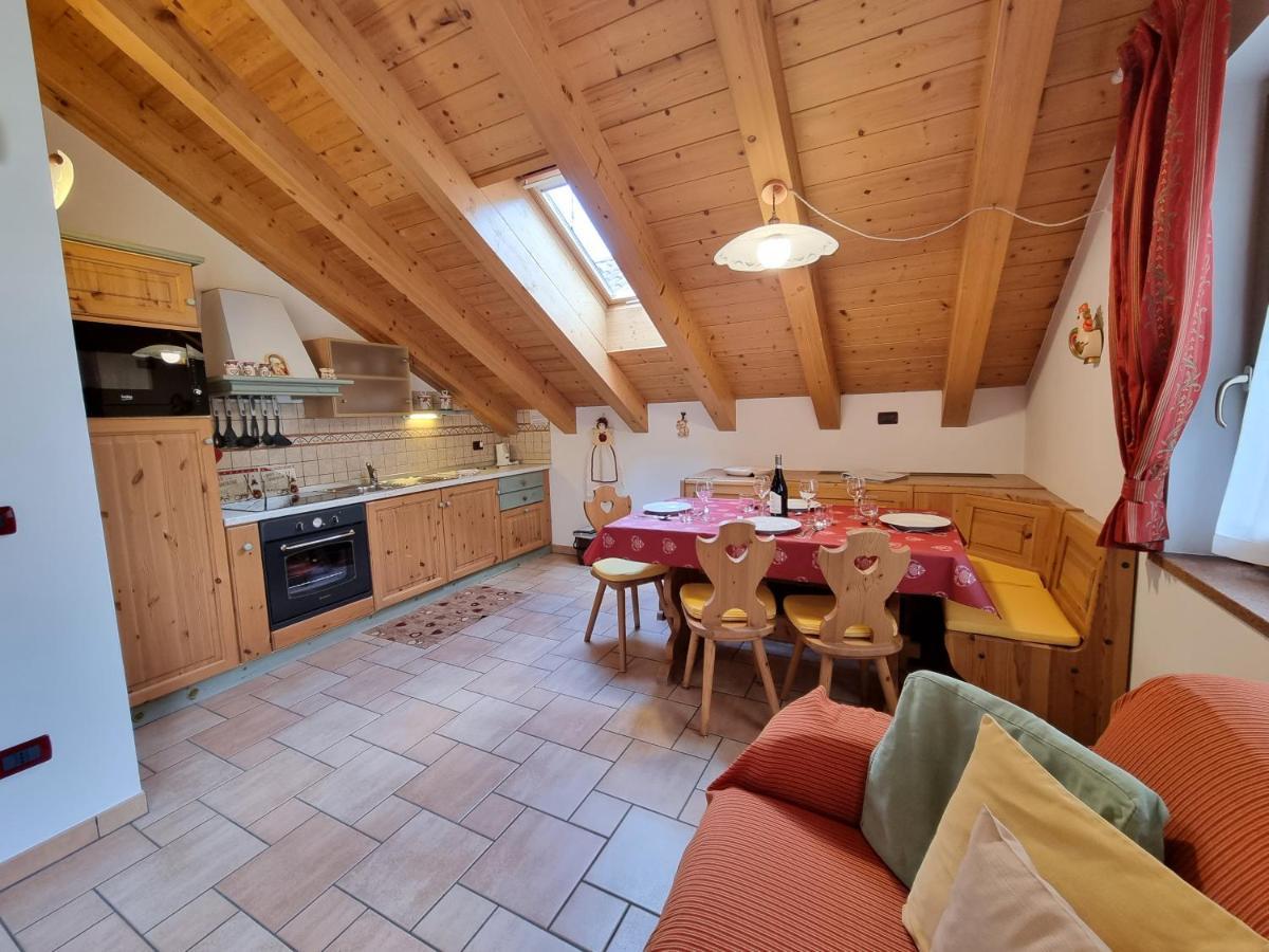 Residence Le Rose Pozza di Fassa Exterior photo