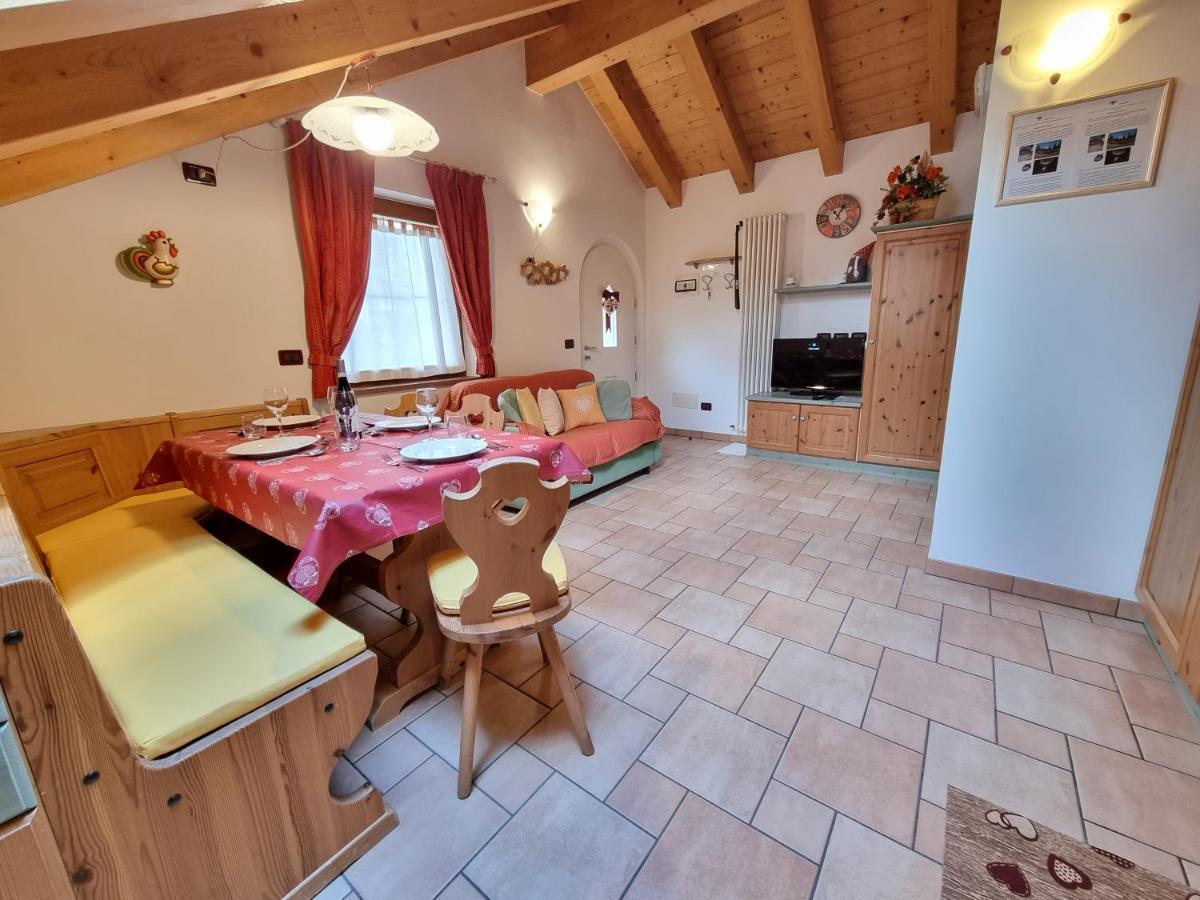 Residence Le Rose Pozza di Fassa Exterior photo