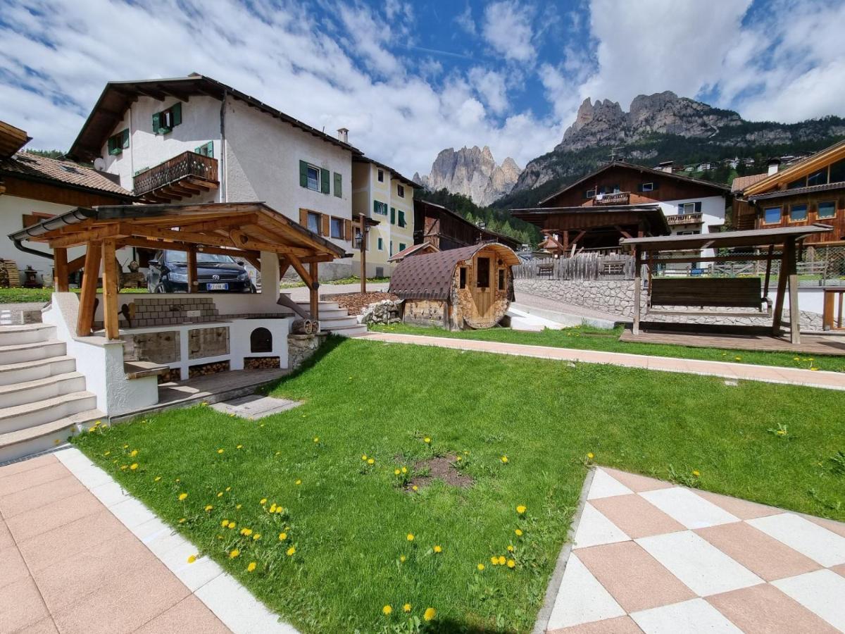 Residence Le Rose Pozza di Fassa Exterior photo