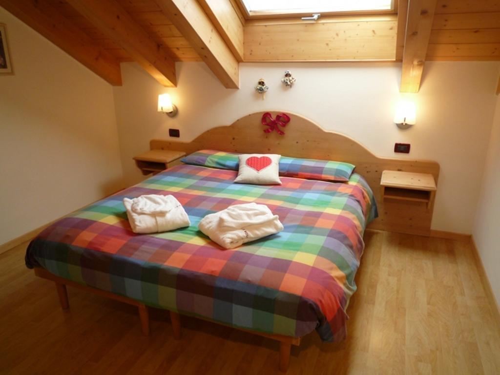 Residence Le Rose Pozza di Fassa Exterior photo