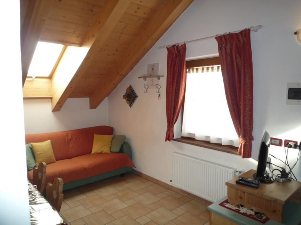 Residence Le Rose Pozza di Fassa Exterior photo